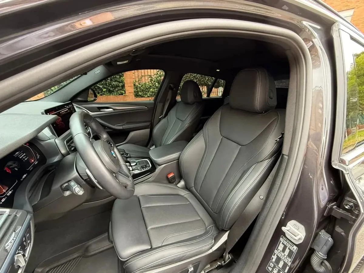 SUV BMW X4 Xdrive 30i 2025 em Recife — foto 7