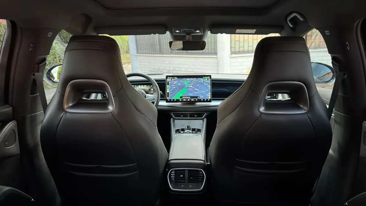 SUV BYD Sealion 7 EV 2026 em São Paulo — foto 8