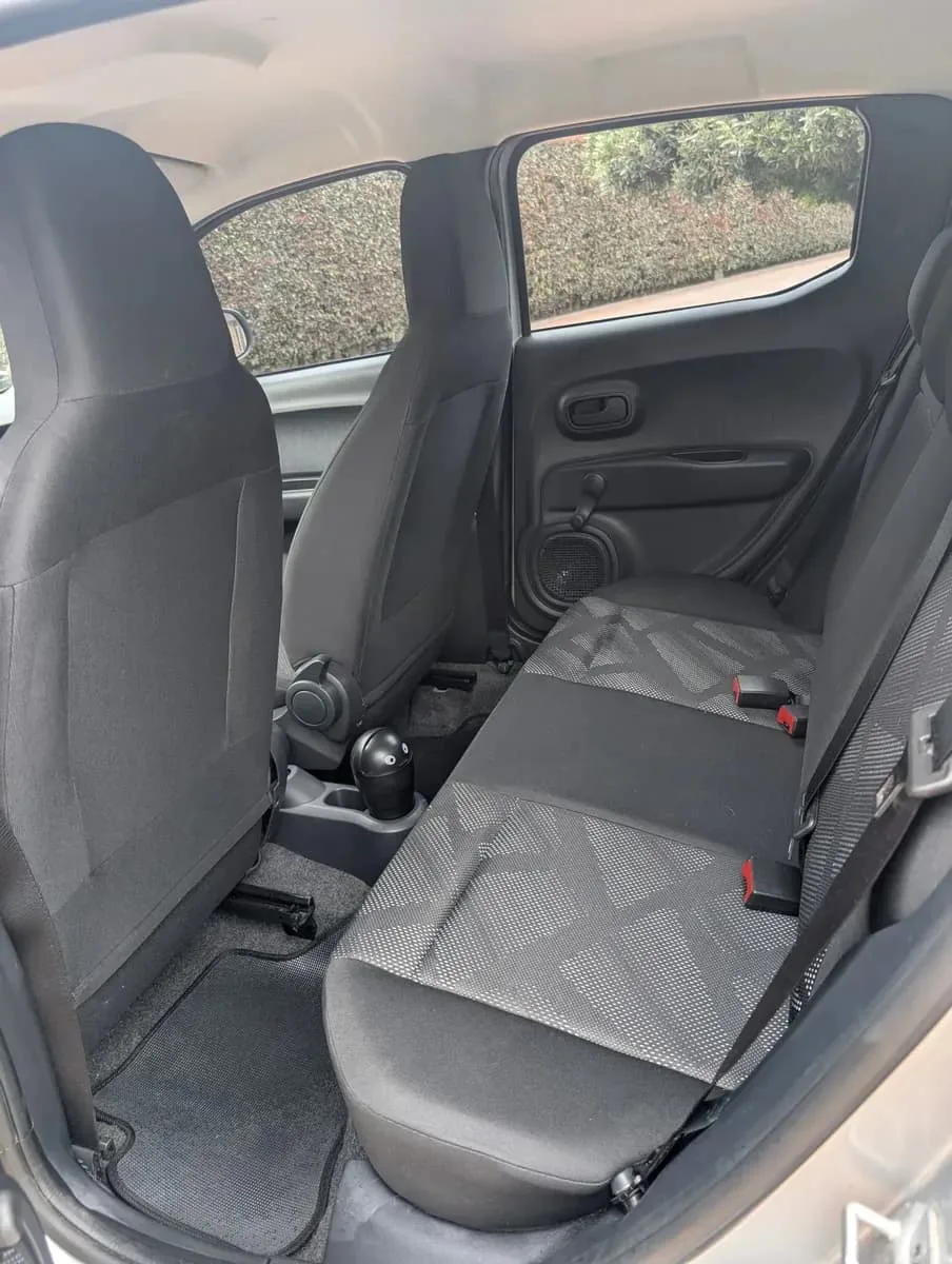 Hatchback Fiat Mobi 2024 em Fortaleza — foto 7