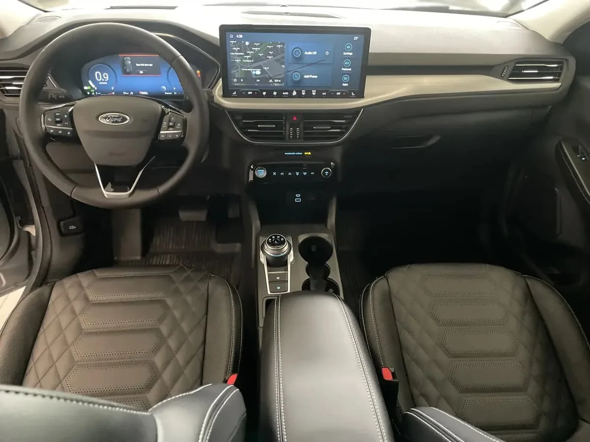 SUV Ford Escape Platinum 2025 em Manaus — foto 4