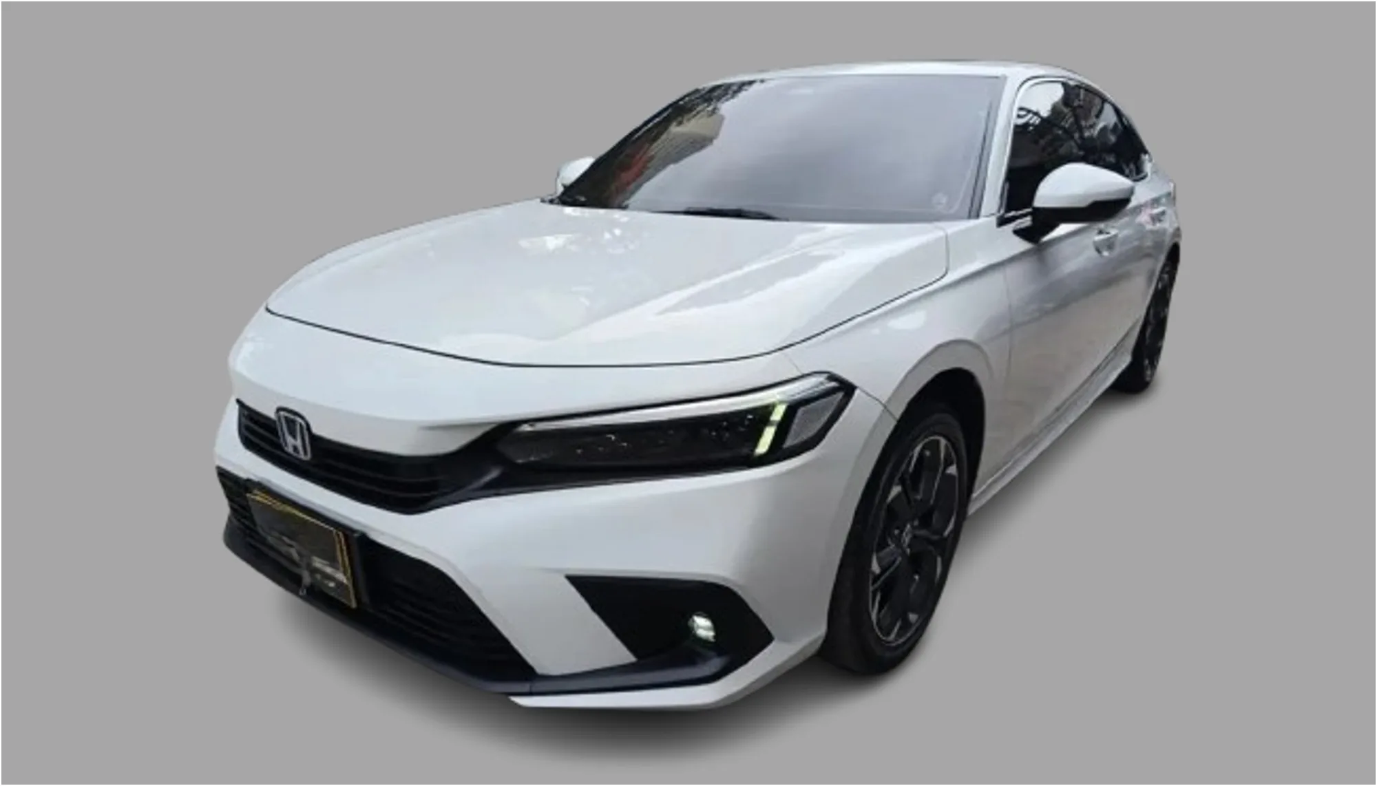 Sedã Honda Civic E-HEV 2023 em Campinas