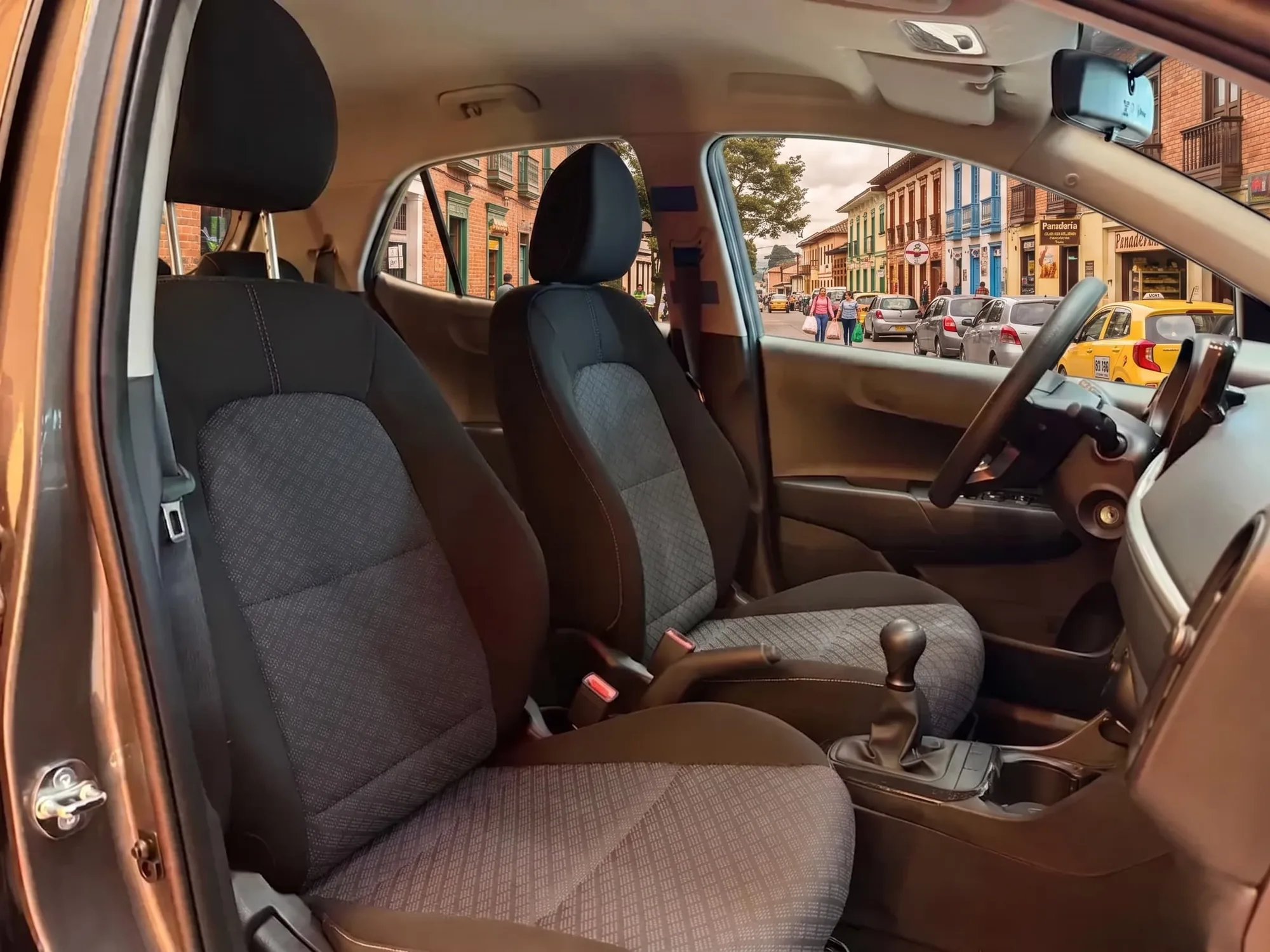 Hatchback Kia Picanto Vibrant 2026 em Curitiba — foto 5