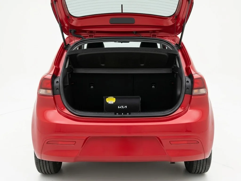 Hatchback Kia Rio Vibrant 2024 em Curitiba — foto 9