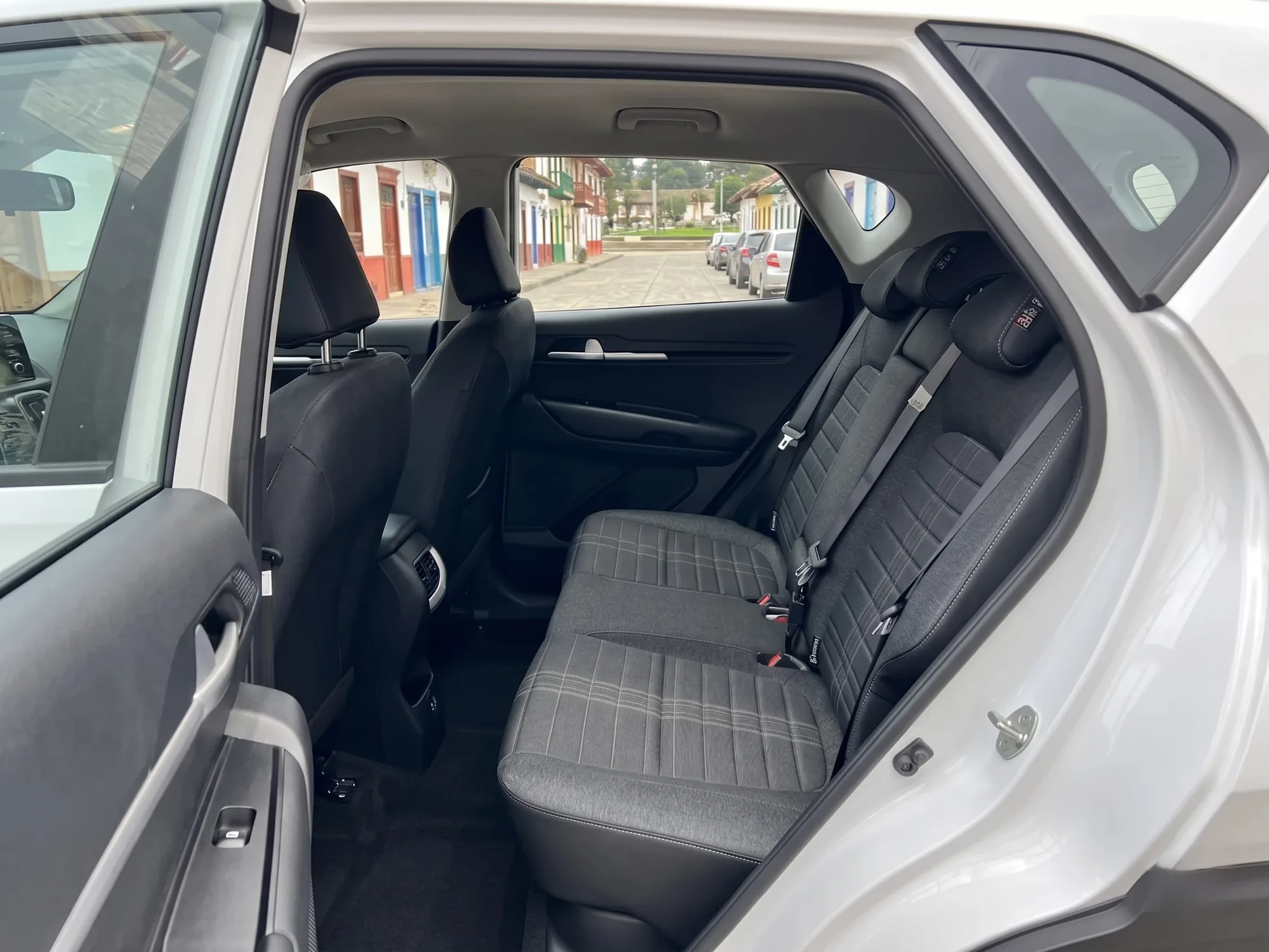 SUV Kia Sonet Vibrant 2026 em São Paulo — foto 5