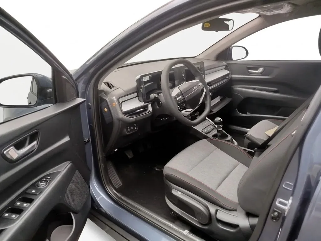 SUV Kia Stonic Desire 2027 em Salvador — foto 4