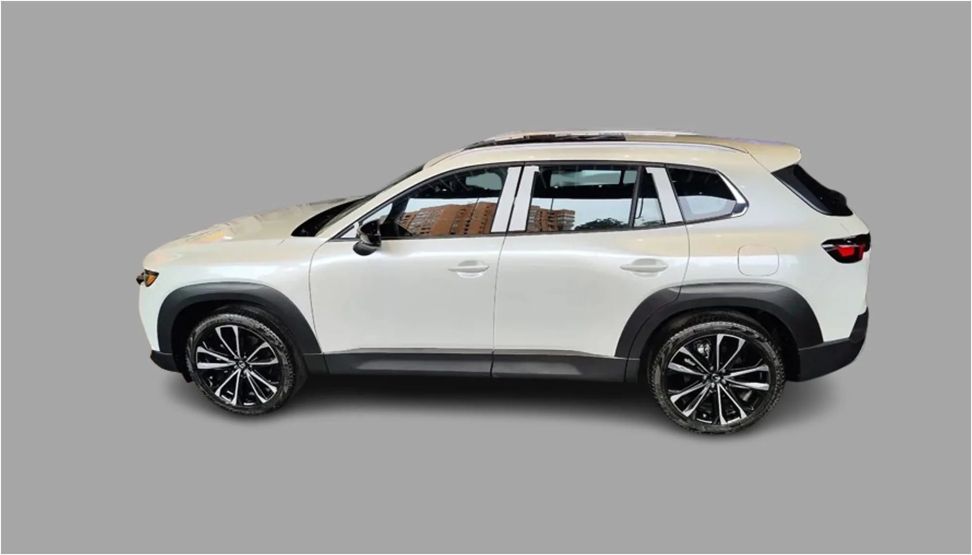SUV Mazda CX-50 2027 Grand Touring em Porto Alegre — foto 3
