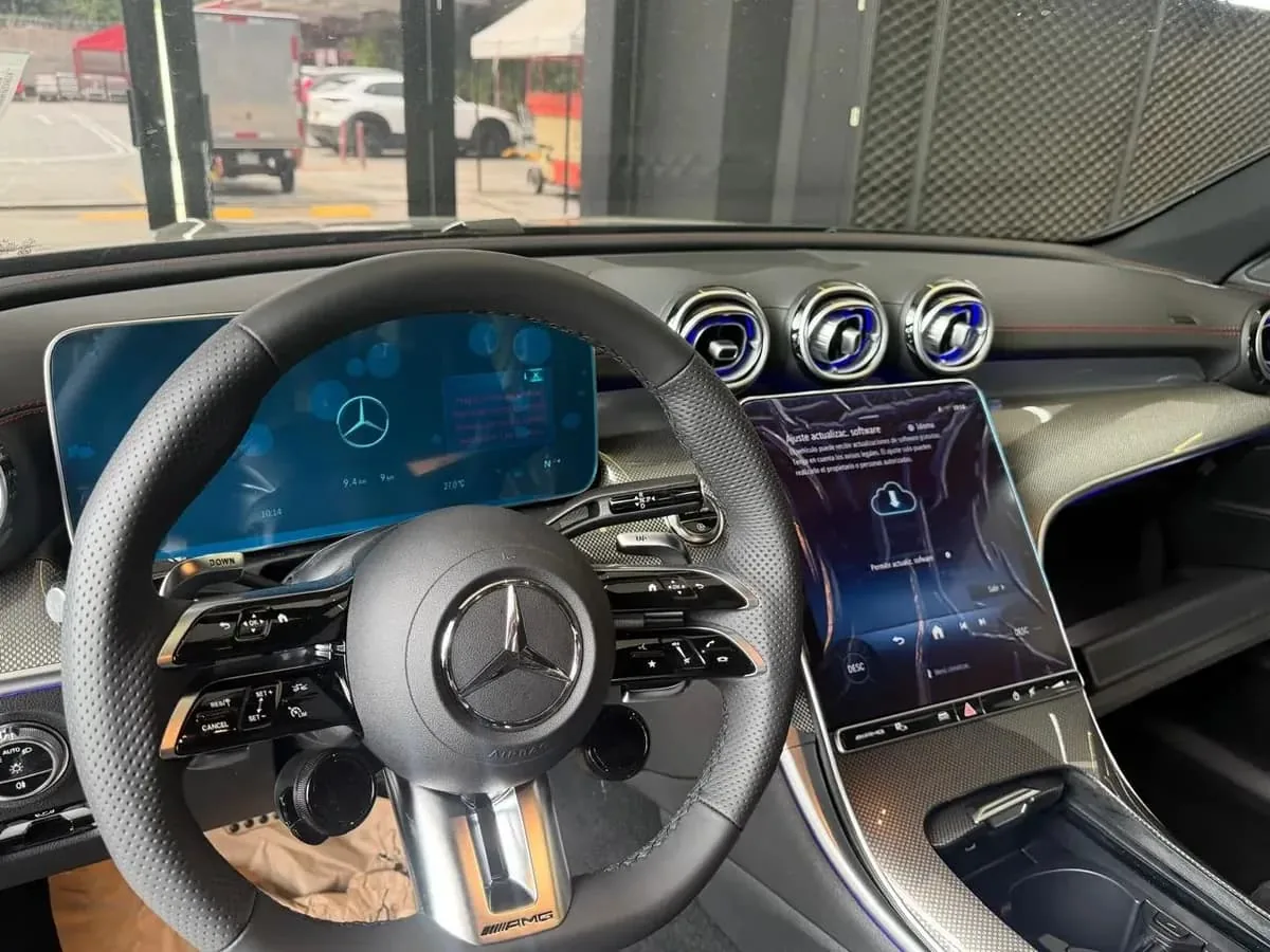 Sedã Mercedes-Benz C 43 2027 em Rio de Janeiro — foto 5