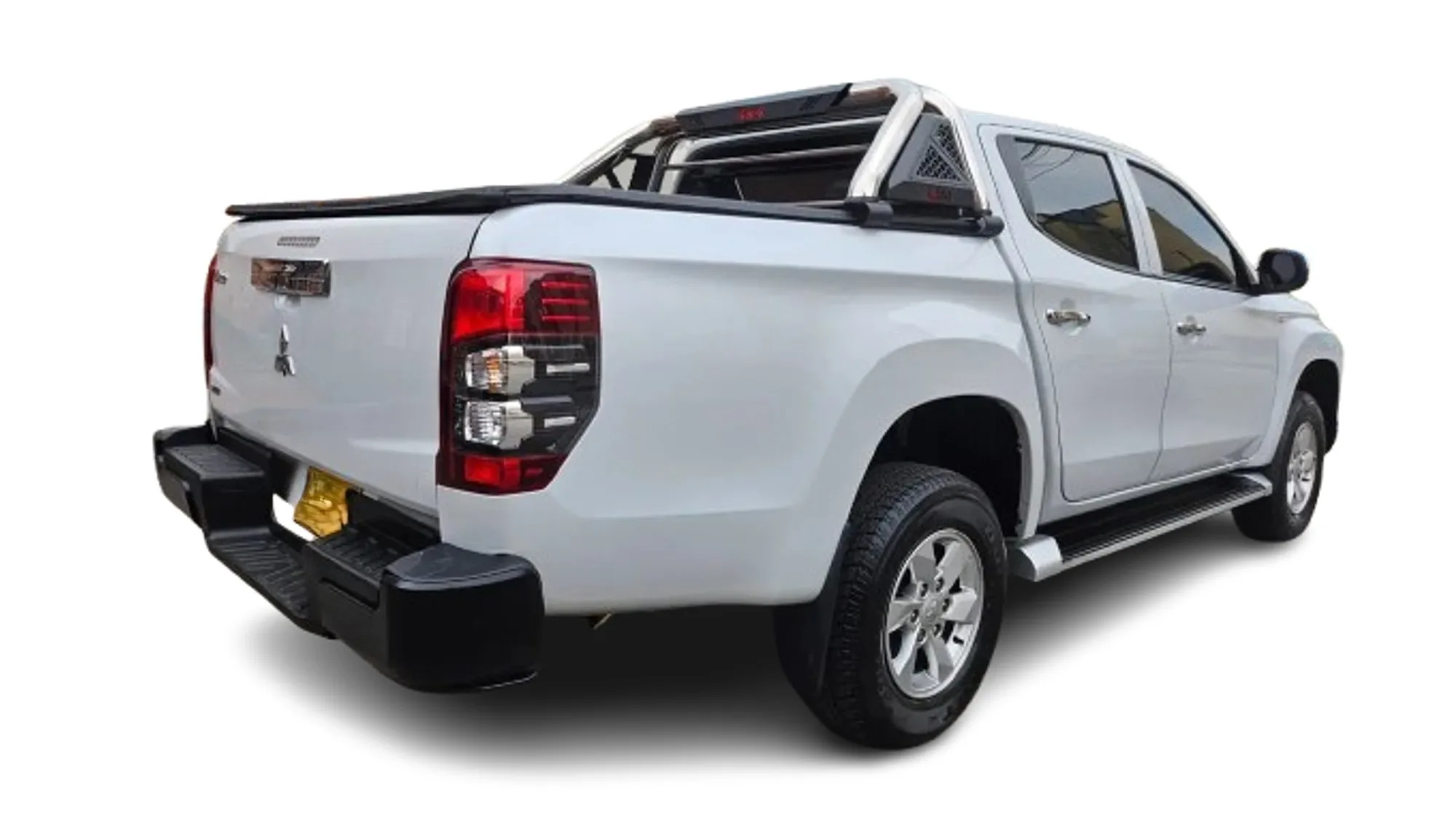 Picape Mitsubishi L200 Sportero GLX 2024 em Salvador — foto 3