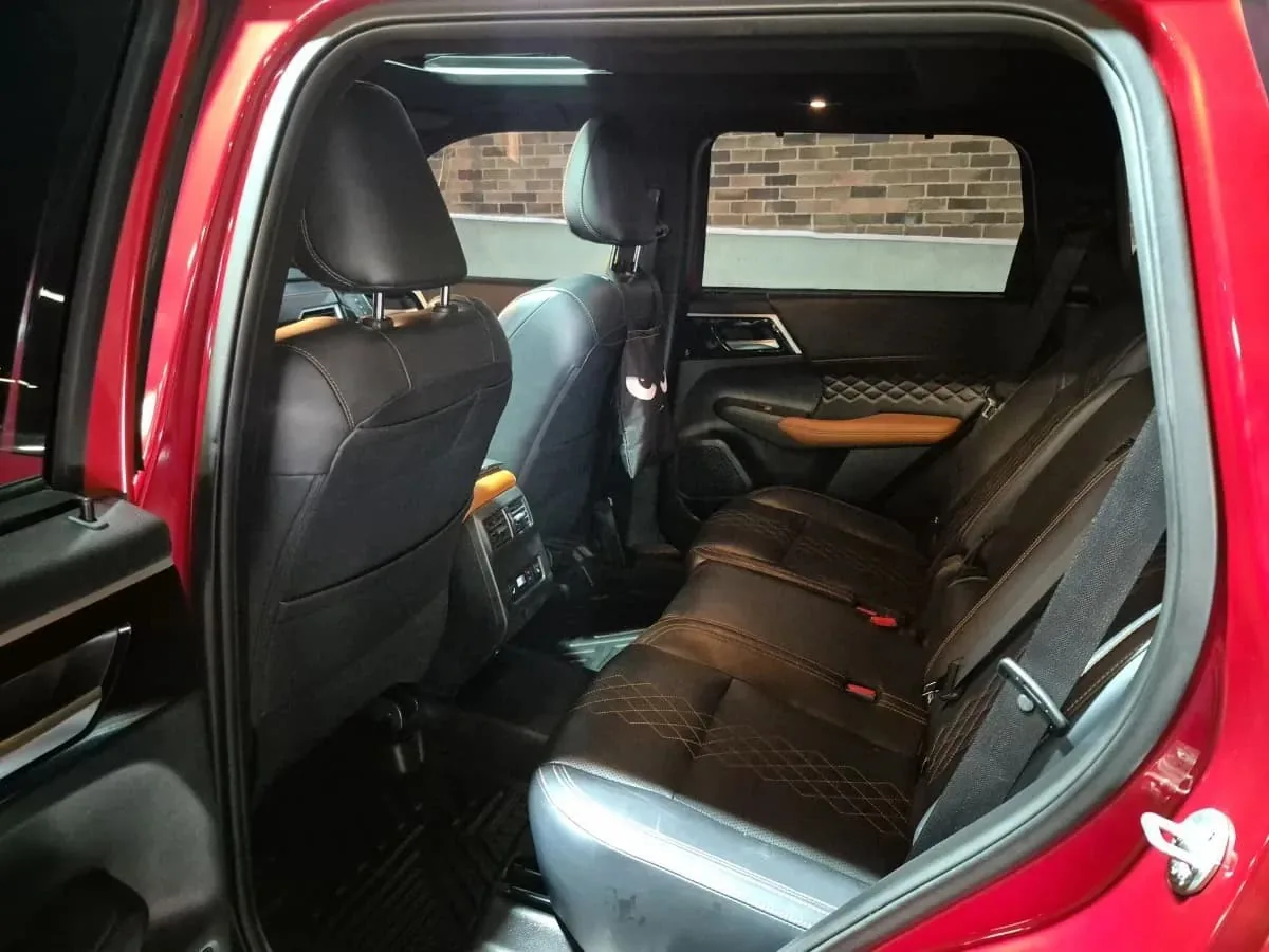 Caminhonete Mitsubishi Outlander 2025 em Curitiba — foto 11
