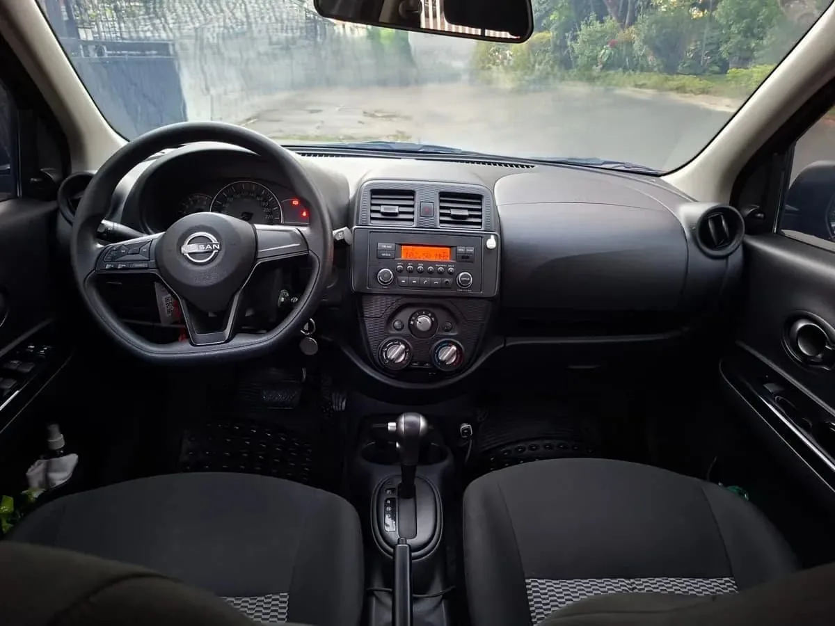 Hatchback Nissan March Sense 2025 em Brasília — foto 5