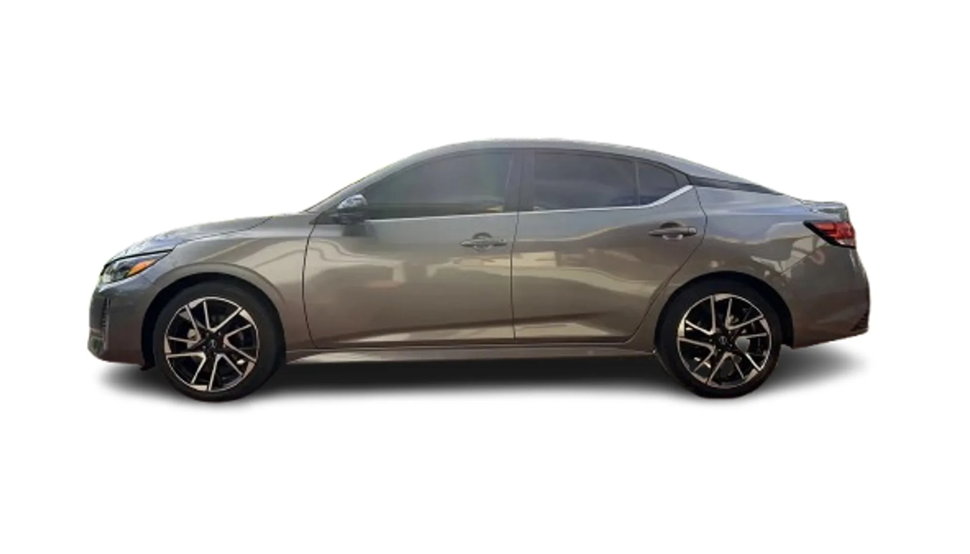 Sedã Nissan Sentra SR 2025 em Curitiba — foto 3