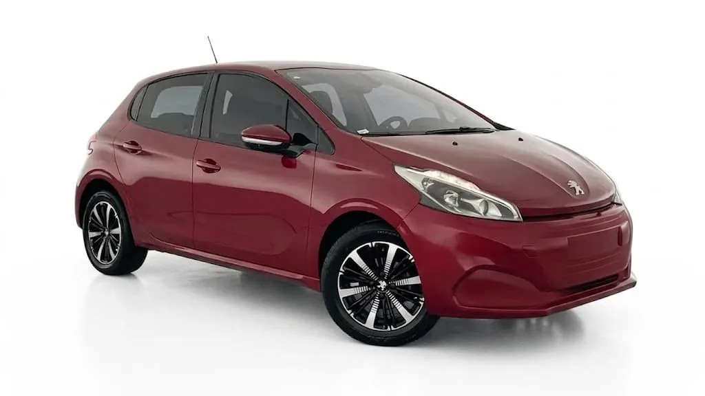 Hatchback Peugeot 208 2018 em Rio de Janeiro