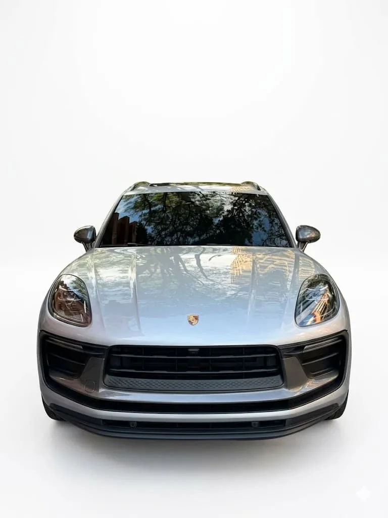 SUV Porsche Macan T 2025 em São Paulo — foto 2
