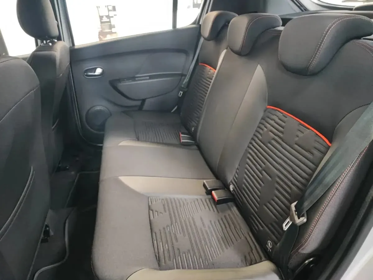 Renault Stepway Intens 2027 em São Paulo — foto 8