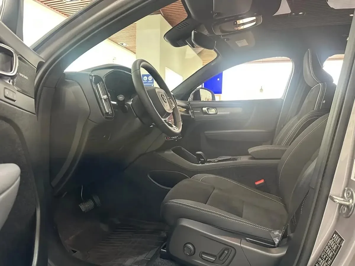 SUV Volvo EC 40 Ultra P8 2026 em São Paulo — foto 5