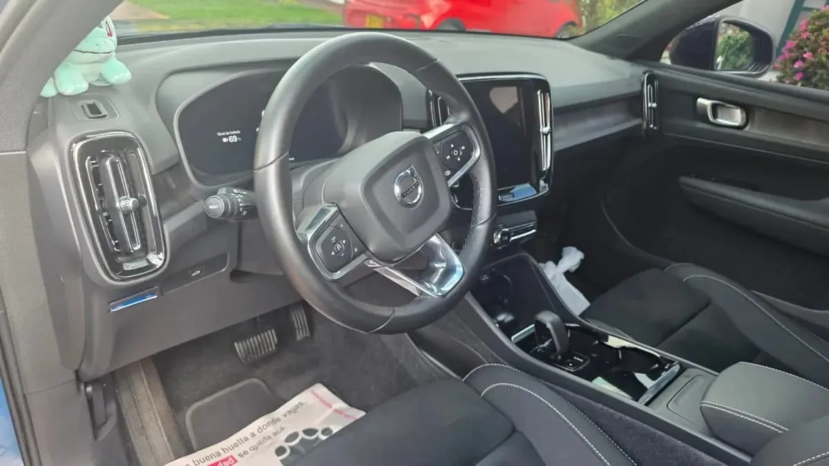 SUV Volvo XC 40 2024 em Rio de Janeiro — foto 7