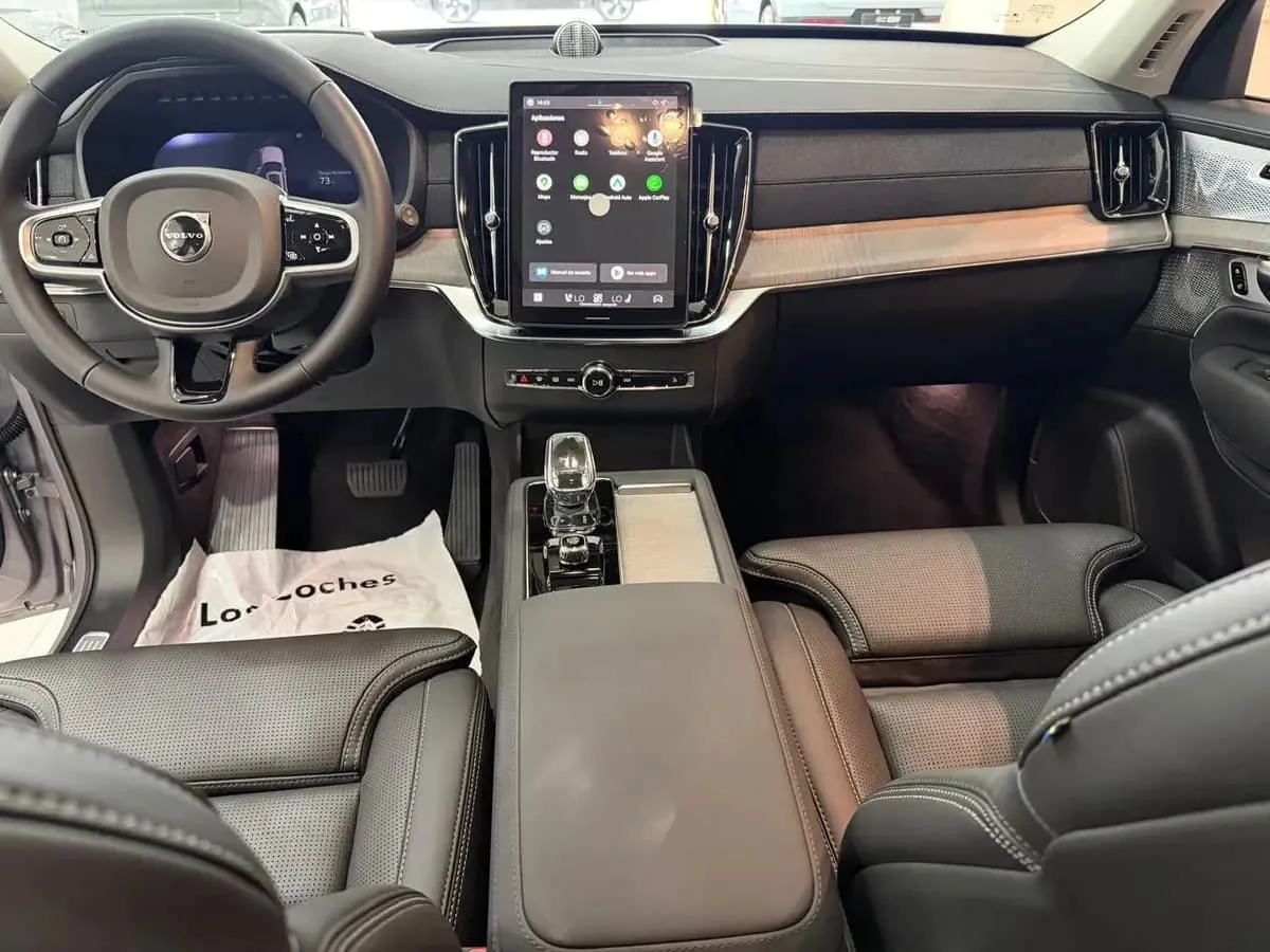 SUV Volvo XC 90 T8 2026 Hybrid em Campinas — foto 4