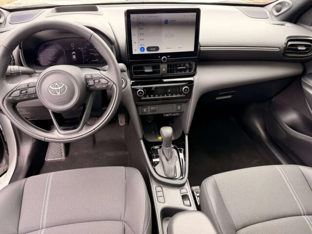 Toyota Yaris Cross HEV 2026