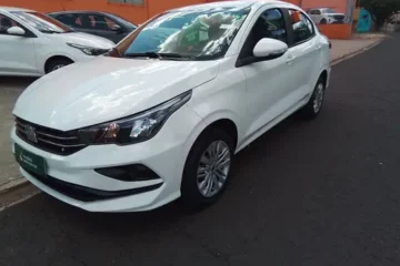 Fiat Cronos 1.0 FIREFLY FLEX DRIVE MANUAL