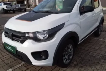 Fiat Mobi 1.0 EVO FLEX TREKKING MANUAL