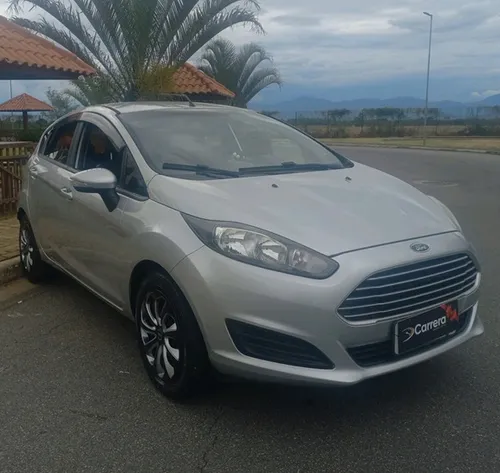 Ford Fiesta 1.6 SE PLUS HATCH 16V FLEX 4P POWERSHIFT