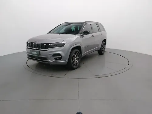 Jeep Commander 2.0 TD380 TURBO DIESEL OVERLAND AT9