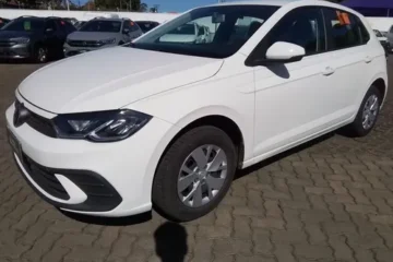 Volkswagen Polo 1.0 MPI MANUAL